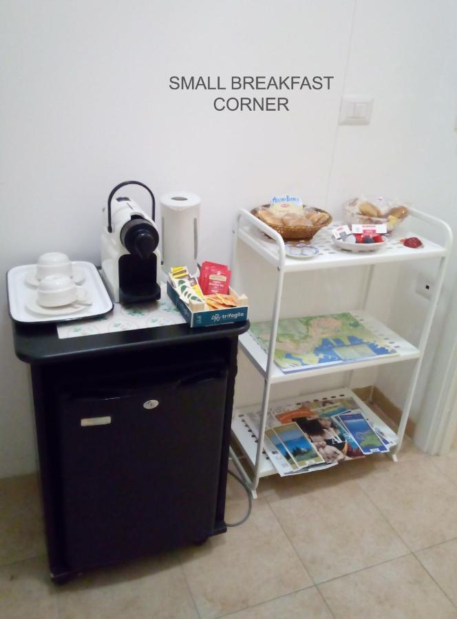 La Casa Delle Rose Room With Air Conditioning Специя Екстериор снимка